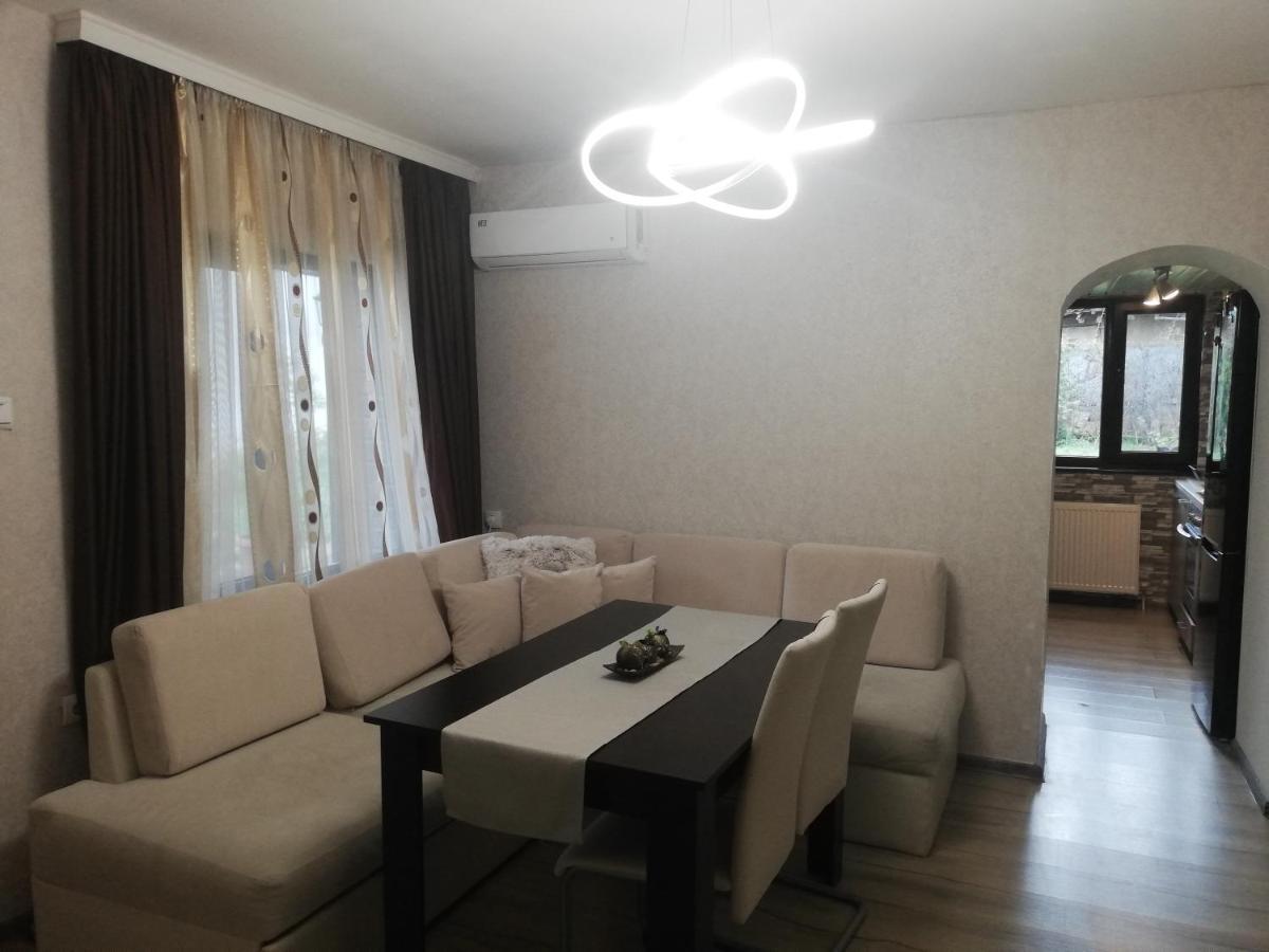 Villa Quiet Nook House Kalofer Exterior foto